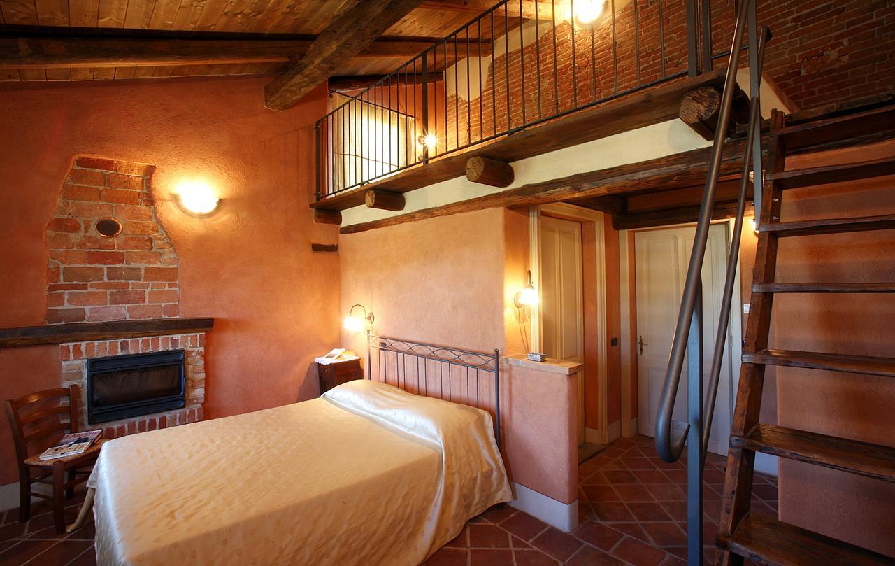 Ca San Ponzio Country House & Spa Barolo Kültér fotó